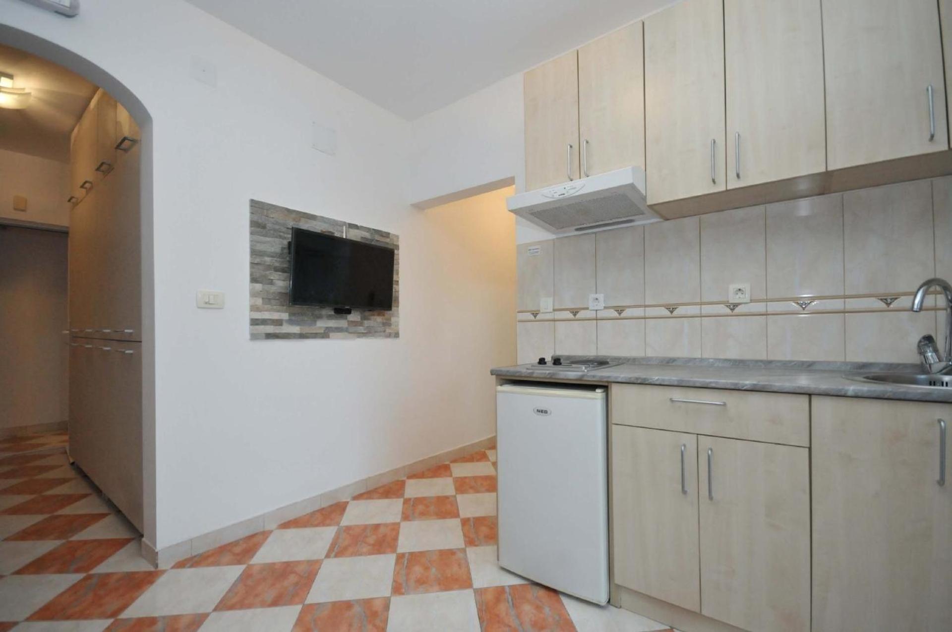 Fuer 4 Personen Ca 35 M In Budva, Adriakueste Montenegro Kueste Um Apartment *
